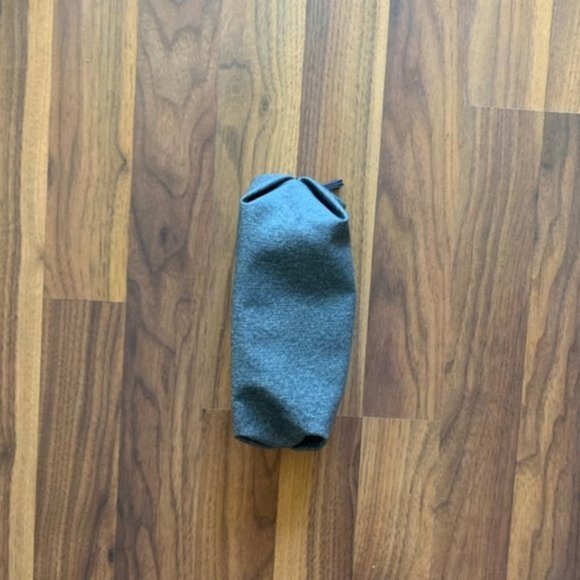 tumi grey cosmetic makeup bag - Picture 2 of 4